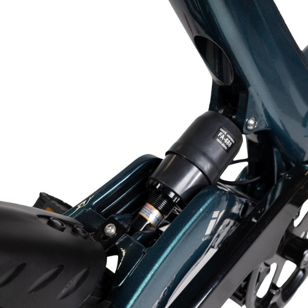 FACTORY CYCLIST (426)